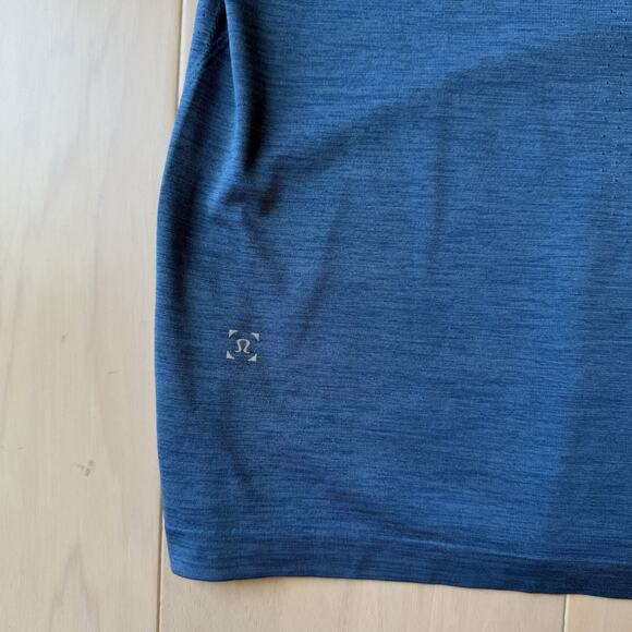 Lululemon Vent Shirt Medium Blue Yoga Running Workout Sportswear Athleisurea - Picture 7 of 8